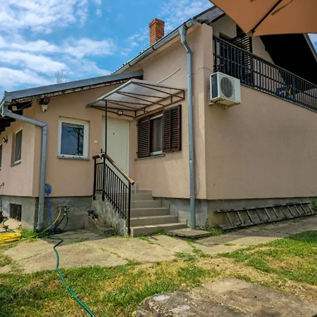 Nera Vikendica Sremski Karlovci